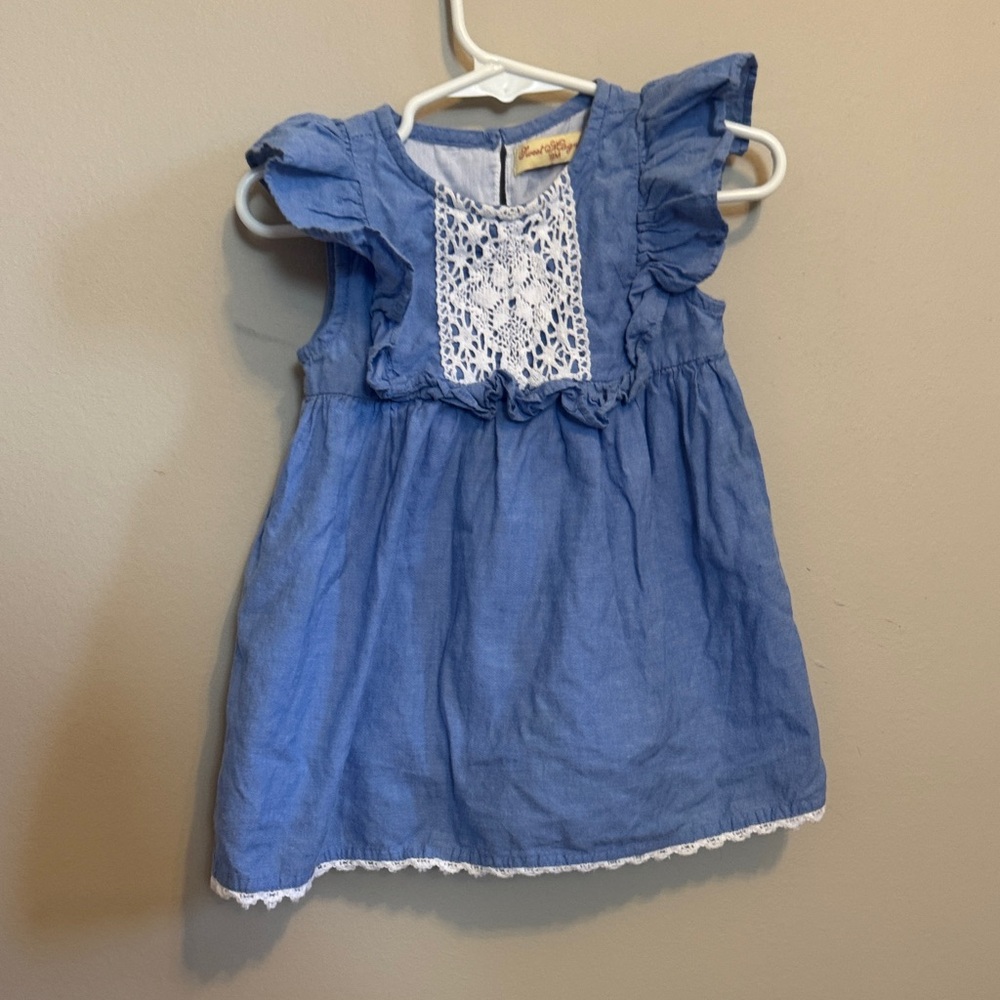 Blue Linen-Look Girls Dress with Lace Yoke sweet magnolia size 18 month